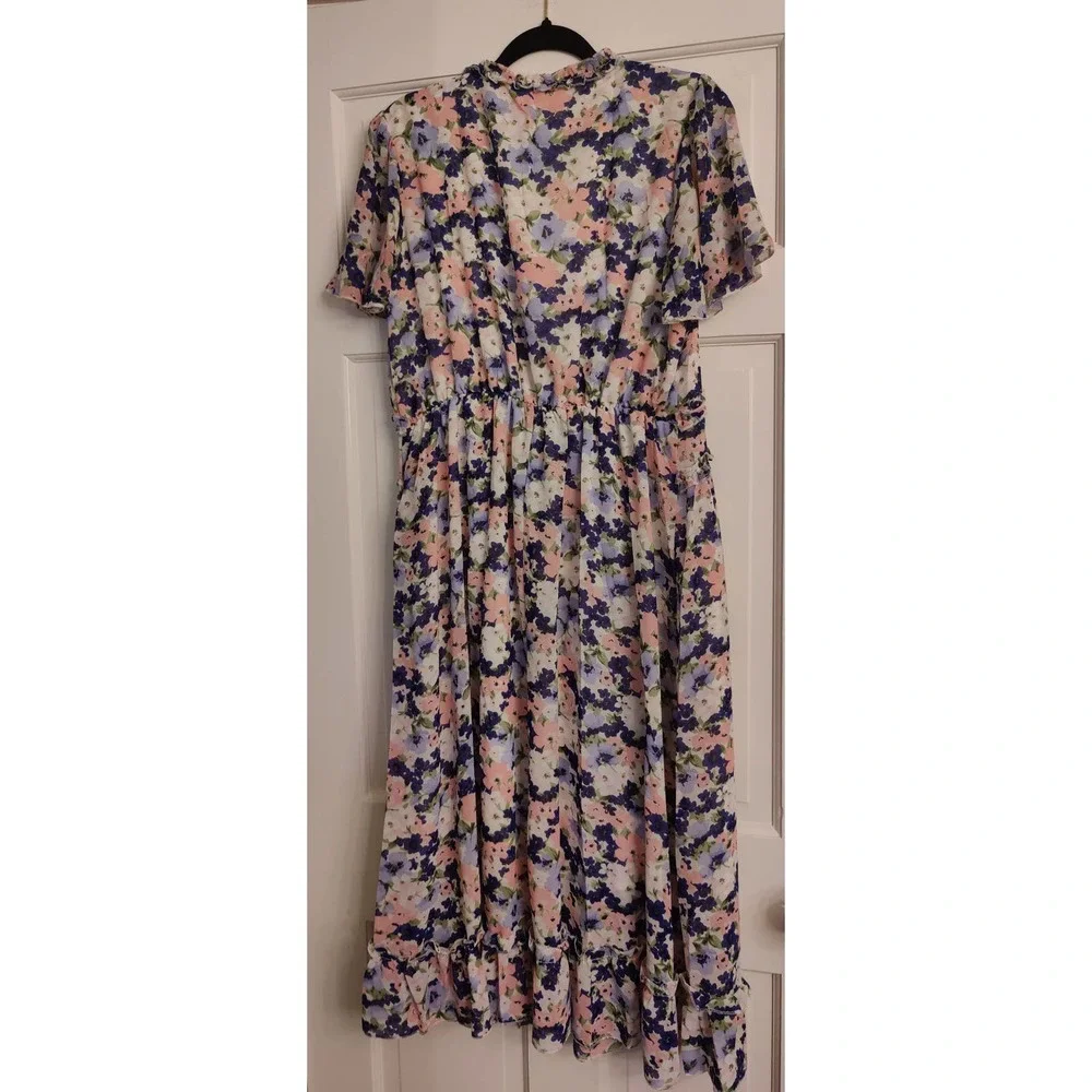 Raikamitu Floral Summer Dress V Neck Flowing NWT Sz L - Picture 2 of 5
